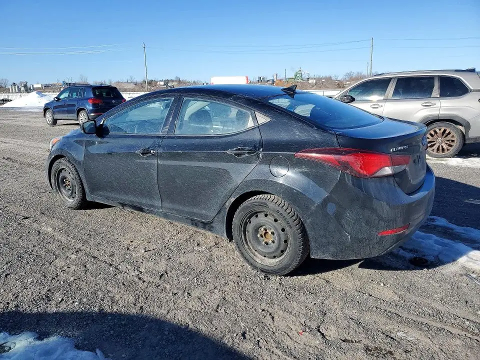 2015 HYUNDAI ELANTRA SE  