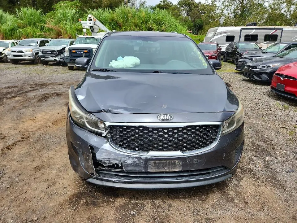 2016 KIA SEDONA LX  