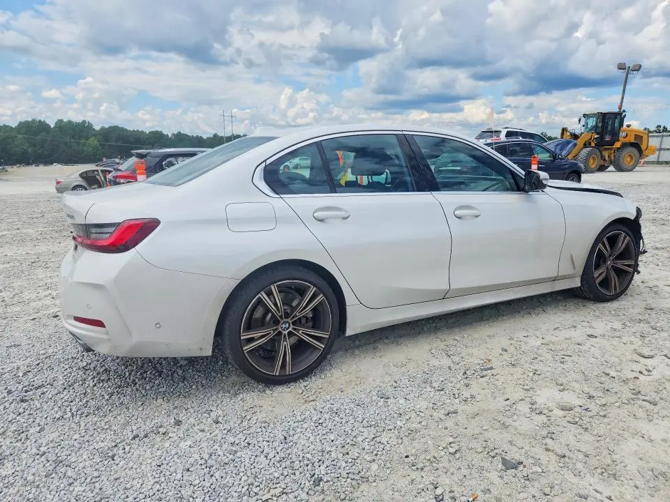 2024 BMW 330I   