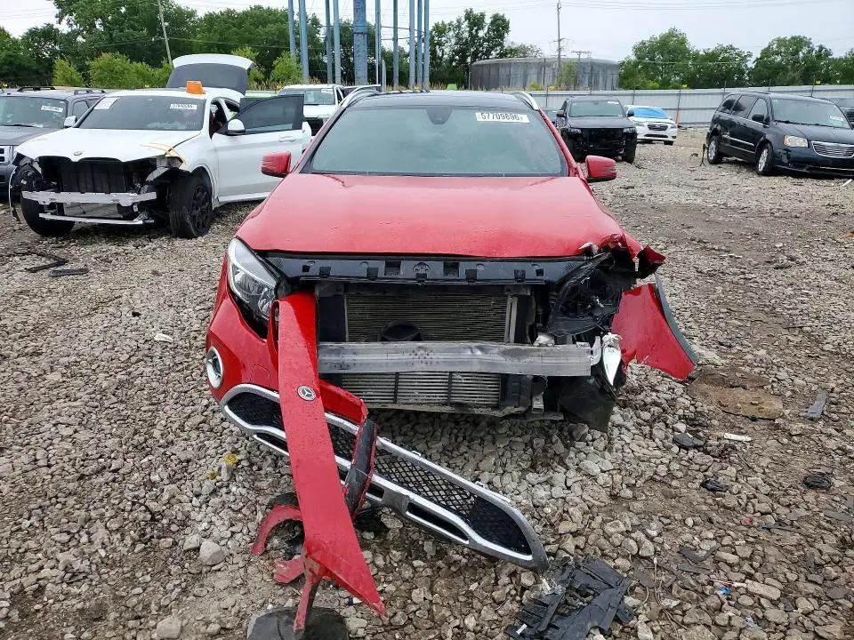 2019 MERCEDES-BENZ GLA 250 4MATIC  