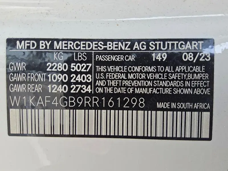 2024 MERCEDES-BENZ C 300  