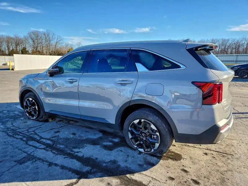 2025 KIA SORENTO S  