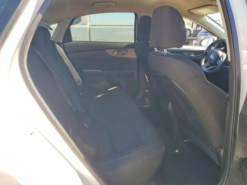 2020 KIA FORTE LXS  