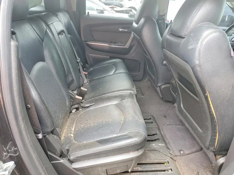 2012 GMC ACADIA SLE  