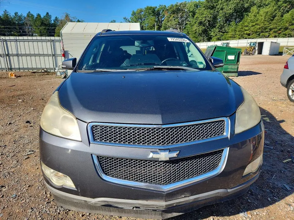 2010 CHEVROLET TRAVERSE LT  