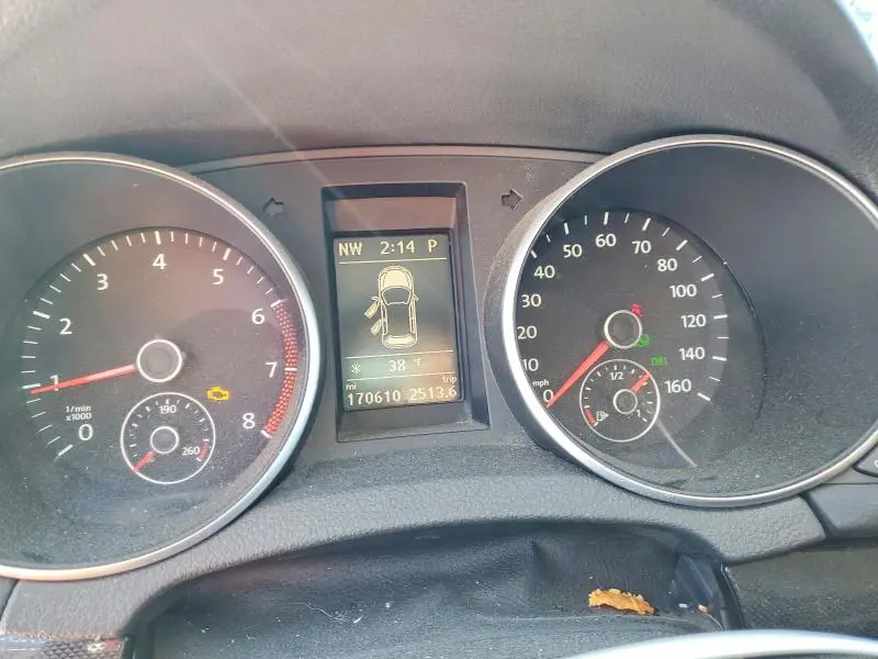 2013 VOLKSWAGEN JETTA S  