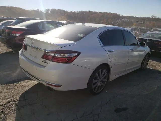 2016 HONDA ACCORD TOURING  