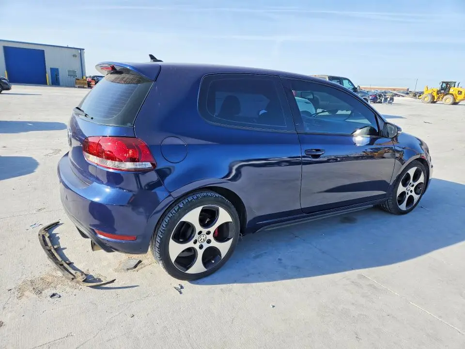 2012 VOLKSWAGEN GTI   