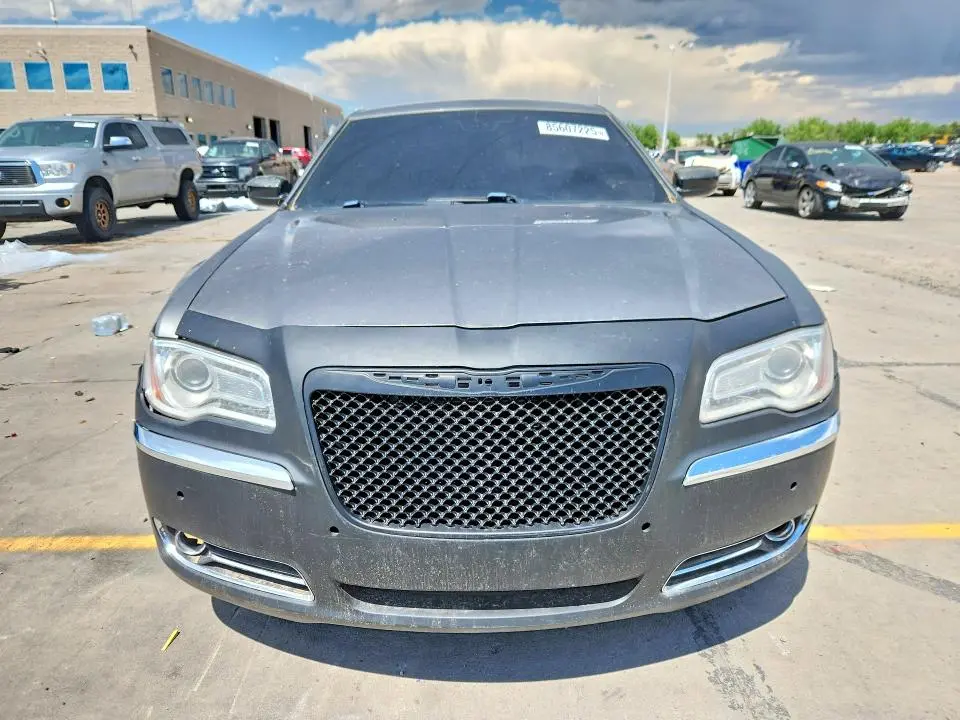 2011 CHRYSLER 300C   