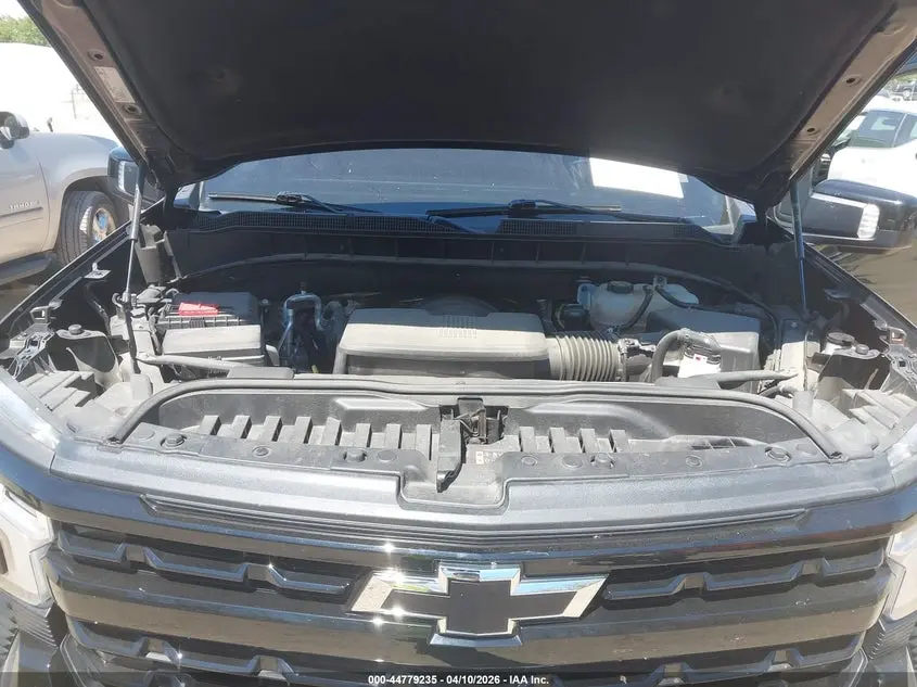 2023 CHEVROLET SILVERADO 1500 4WD  SHORT BED RST