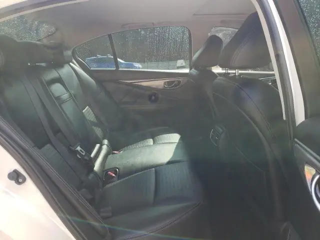 2016 INFINITI Q50 PREMIUM  