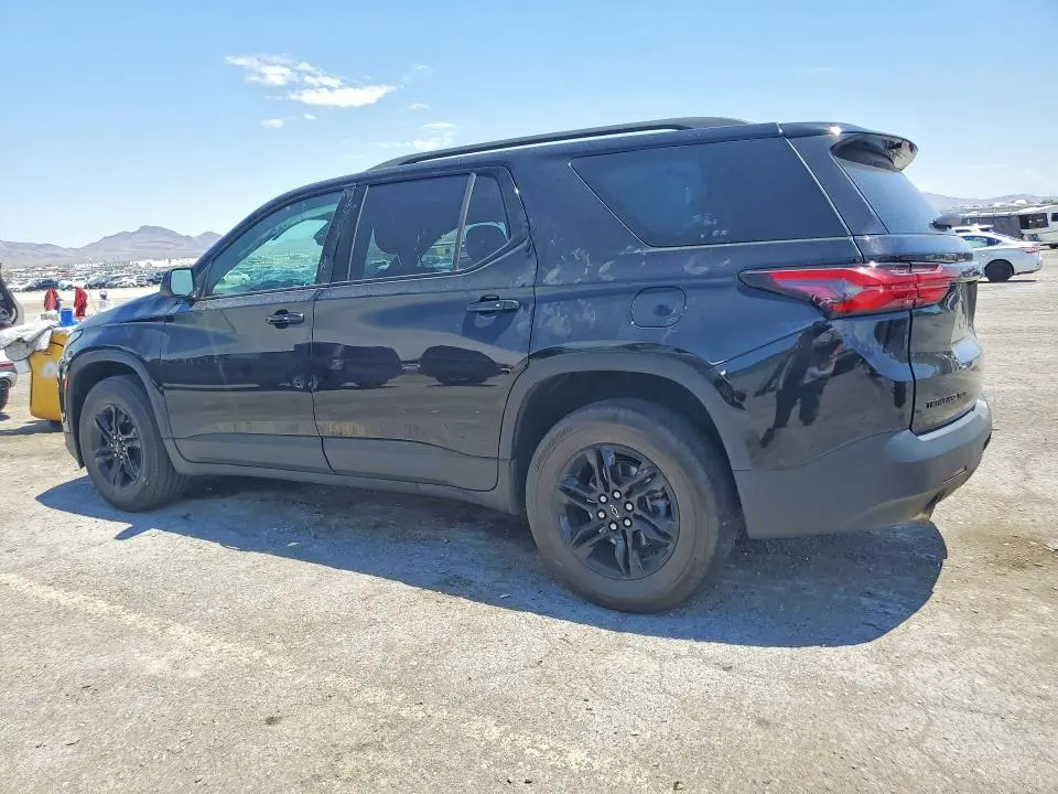 2022 CHEVROLET TRAVERSE LS  