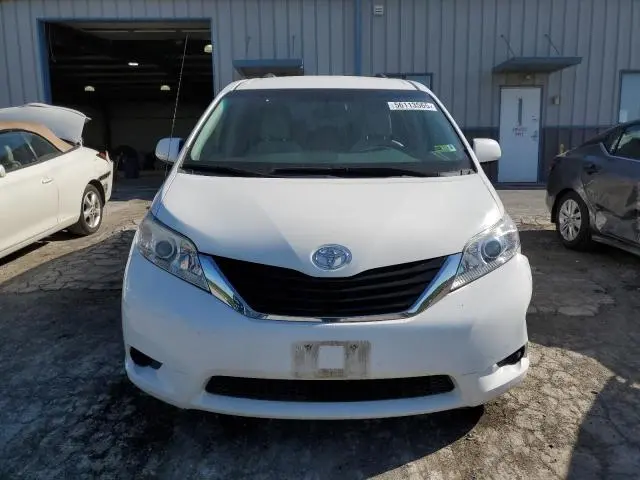2012 TOYOTA SIENNA LE  