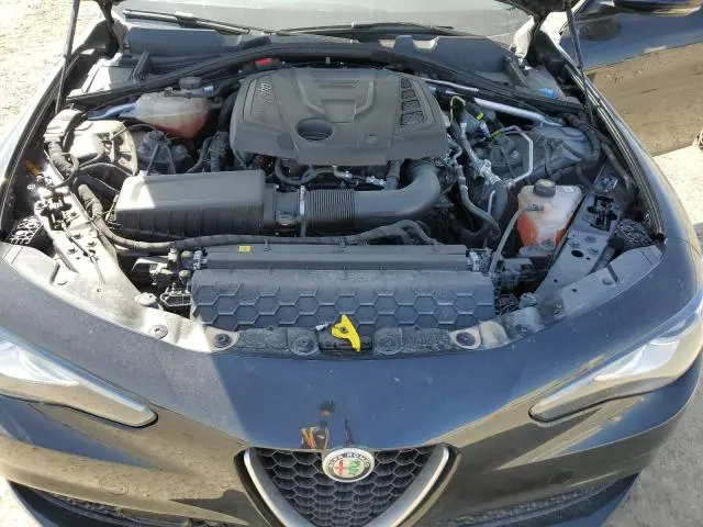 2017 ALFA ROMEO GIULIA TI Q4  