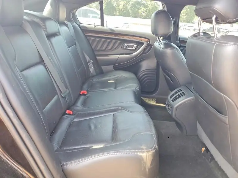 2013 FORD TAURUS LIMITED  