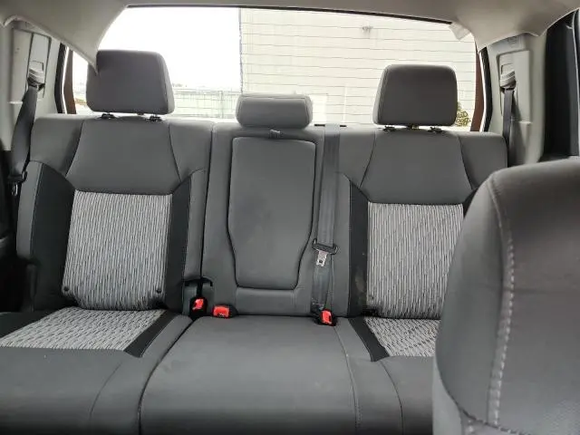 2016 TOYOTA TUNDRA CREWMAX SR5  
