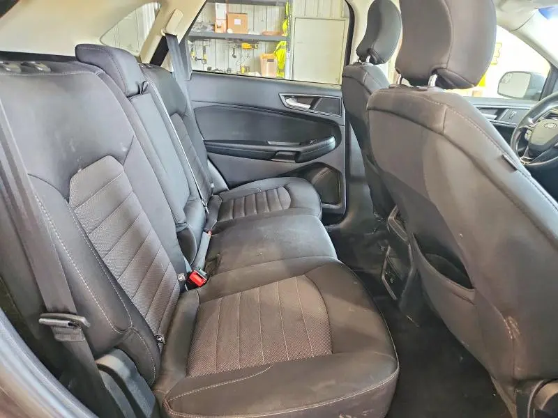 2017 FORD EDGE SE  