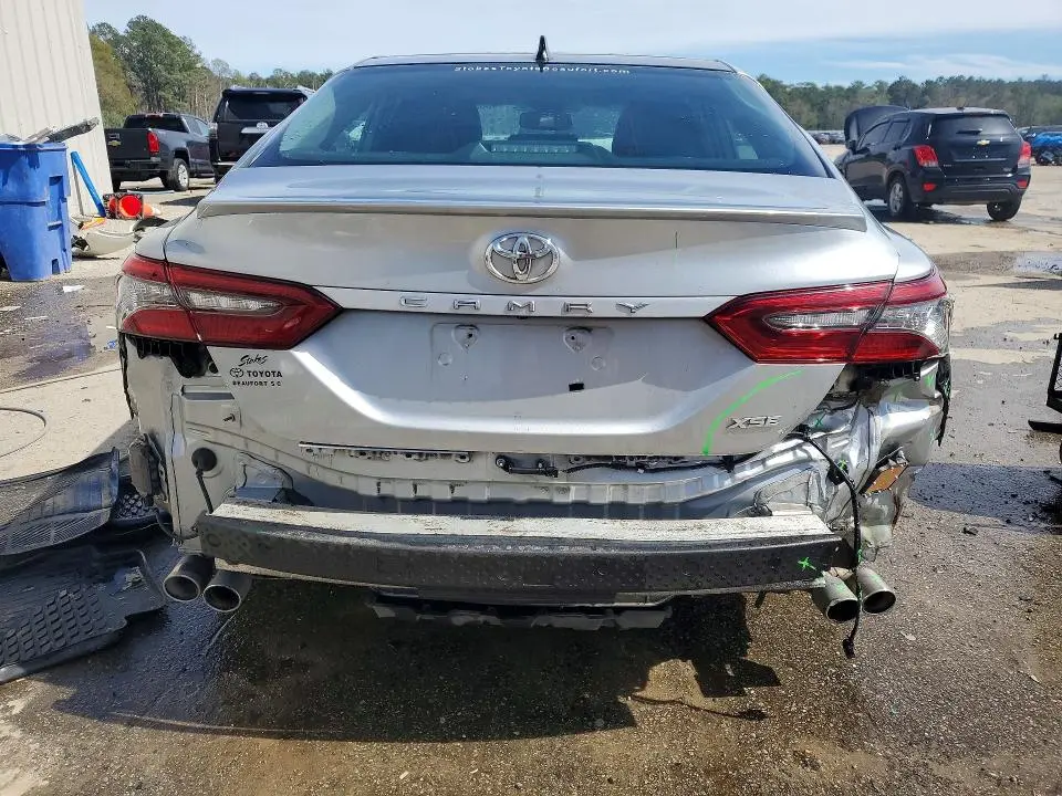 2021 TOYOTA CAMRY XSE  