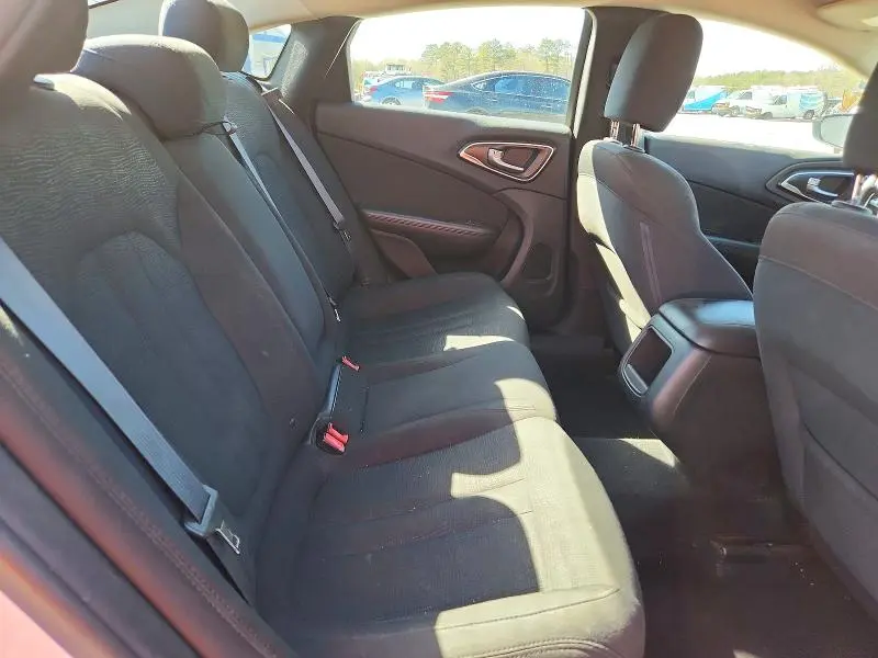 2016 CHRYSLER 200 LIMITED  