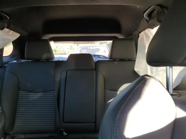 2024 TOYOTA COROLLA CROSS SE  