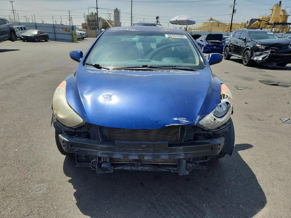 2013 HYUNDAI ELANTRA GLS  