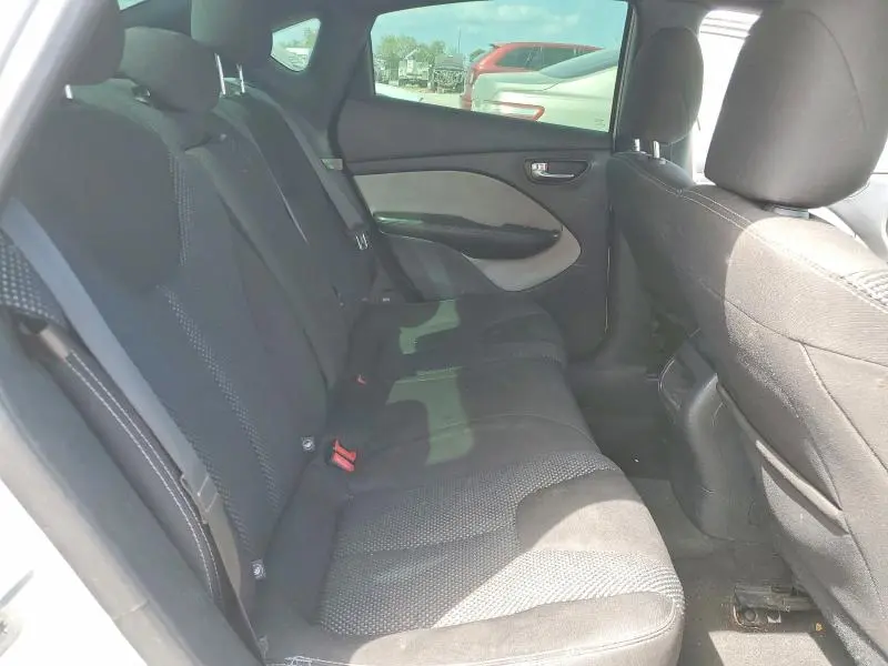 2015 DODGE DART SXT  