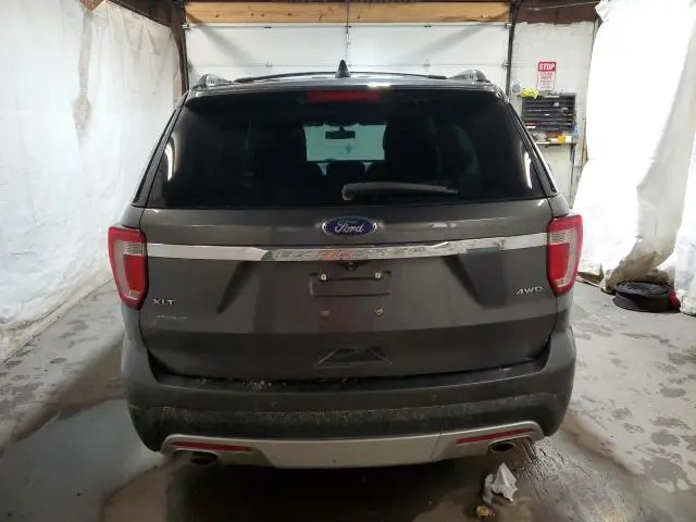 2017 FORD EXPLORER XLT  