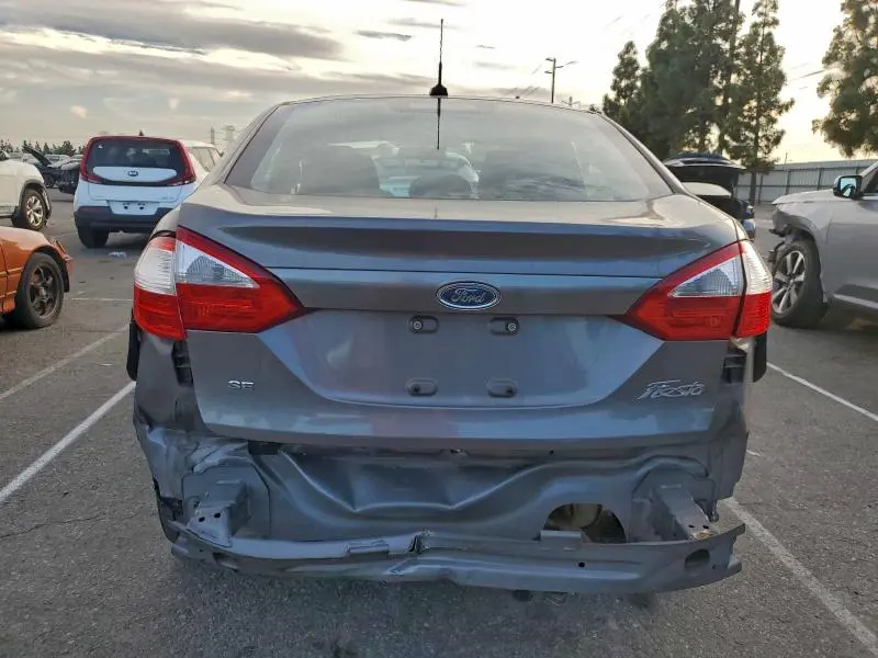 2014 FORD FIESTA SE  
