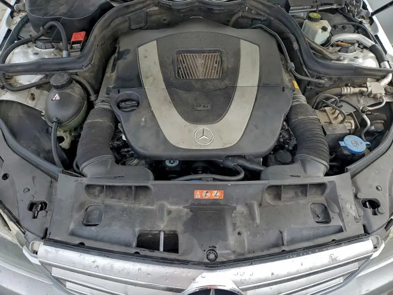 2011 MERCEDES-BENZ C 300  