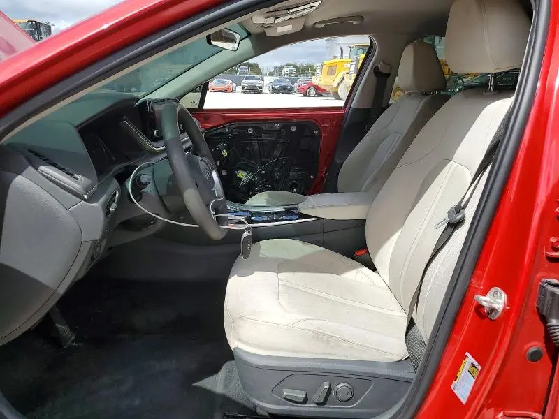 2021 HYUNDAI SONATA SEL  