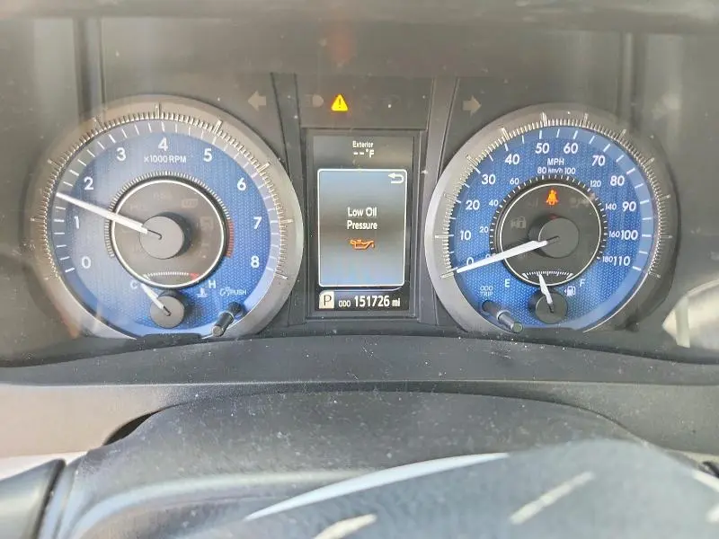 2017 TOYOTA SIENNA XLE 8-PASSENGER  