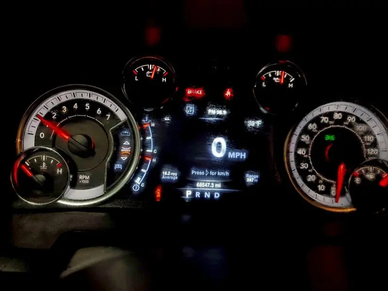 2019 RAM 1500 CLASSIC SLT  