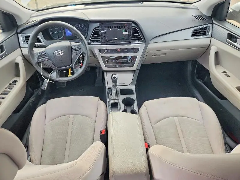 2017 HYUNDAI SONATA SE  