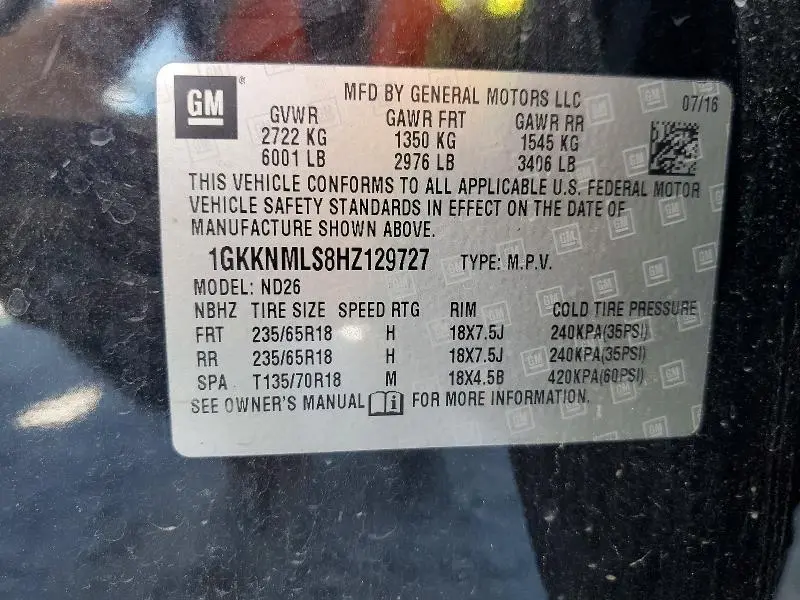 2017 GMC ACADIA SLT-1  