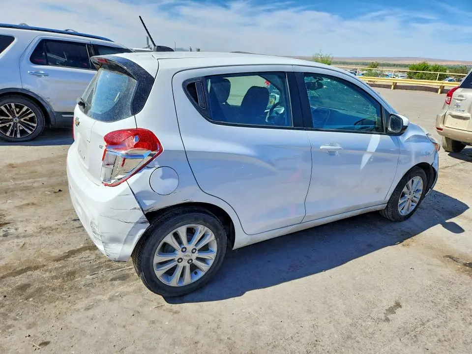 2017 CHEVROLET SPARK 1LT  