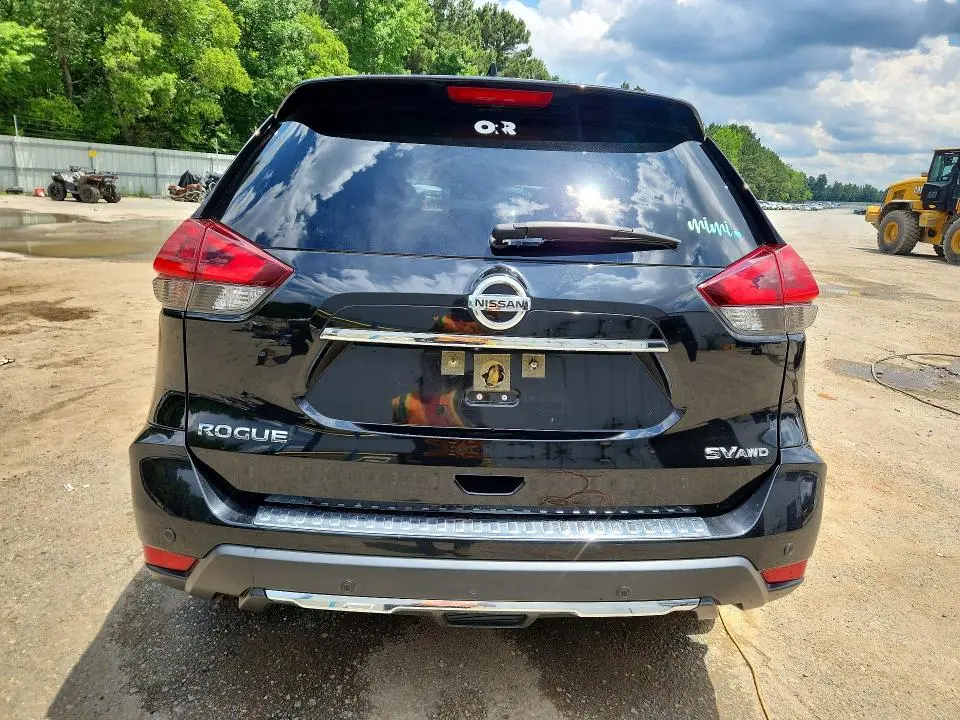 2020 NISSAN ROGUE SV  