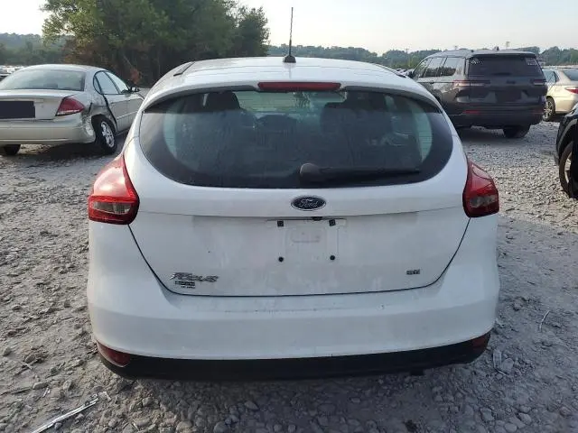 2017 FORD FOCUS SE  