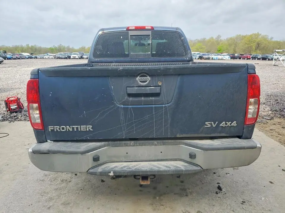 2015 NISSAN FRONTIER SV V6  