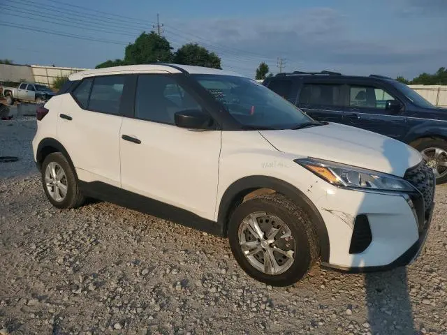 2023 NISSAN KICKS S  