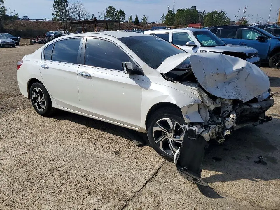 2017 HONDA ACCORD LX  