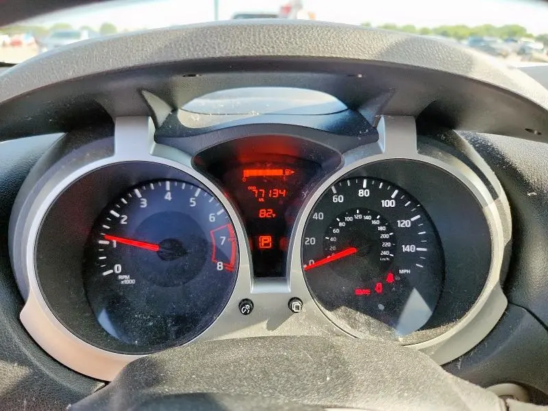 2016 NISSAN JUKE S  