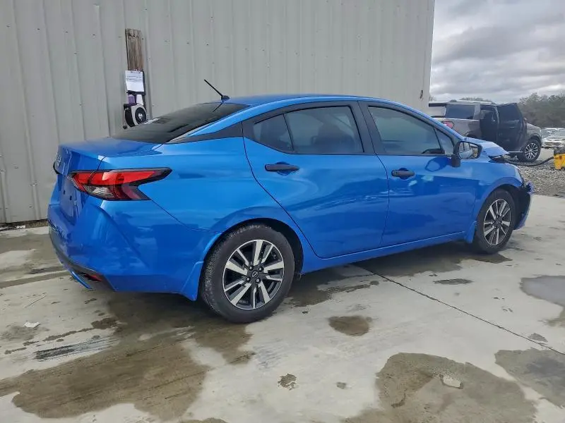 2024 NISSAN VERSA S  