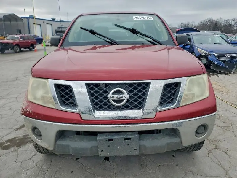 2010 NISSAN FRONTIER CREW CAB SE  
