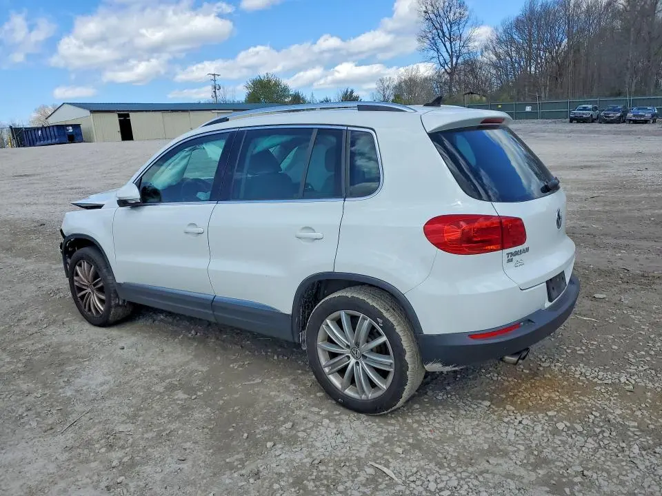 2016 VOLKSWAGEN TIGUAN S  