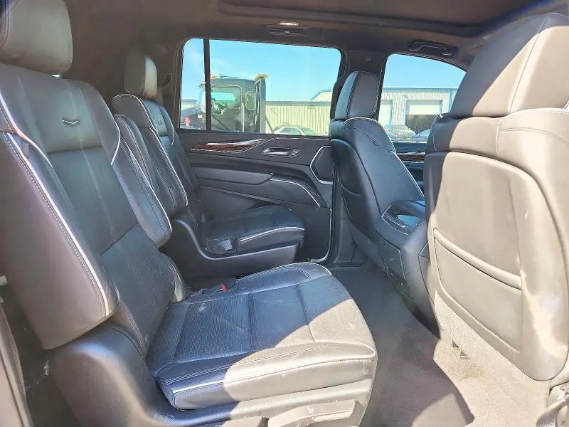 2023 CADILLAC ESCALADE ESV PREMIUM LUXURY  