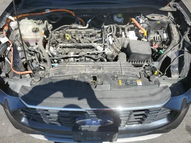 2023 FORD ESCAPE ST LINE  