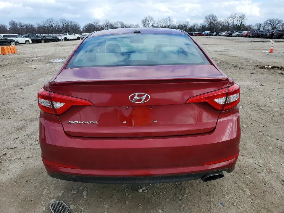 2016 HYUNDAI SONATA SE  