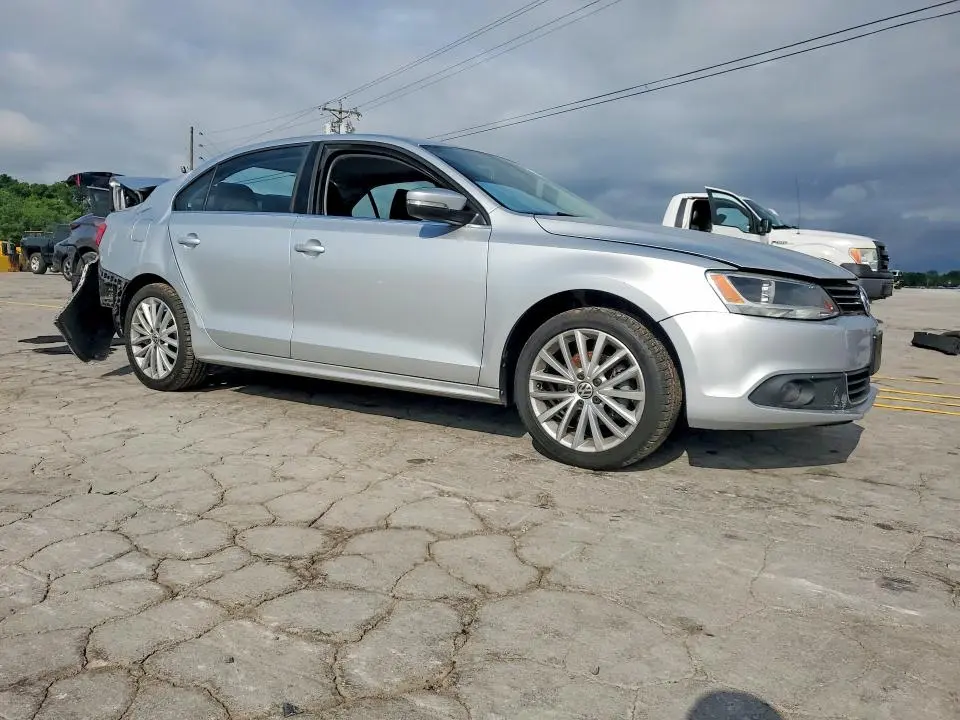 2014 VOLKSWAGEN JETTA SEL  