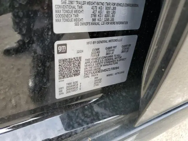 2025 GMC SIERRA K1500 SLT  
