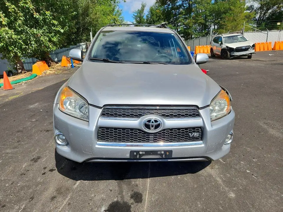 2010 TOYOTA RAV4 LIMITED  